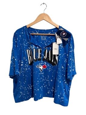 Wear By Erin Andrew’s Toronto Blue Jays Splatter Print Fan Tee Cotton